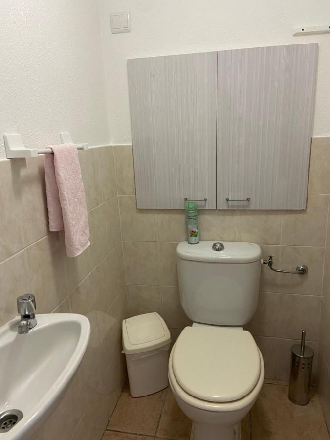 Tres Bel Appartement Entier Proche De La Mer 2 Chambres 1 Salon Vallauris Eksteriør billede